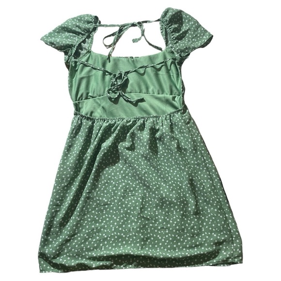 Cloud Sky Green Dress. - Picture 2 of 5